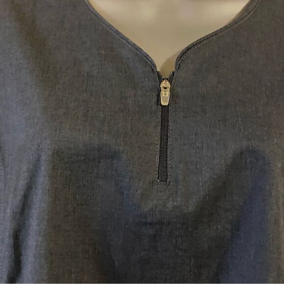 Butter-soft Stretch Women’s Scrub top, NWT, size L. (S108) - Picture 5 of 10